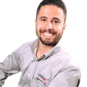 Meet your Posher, Yannick